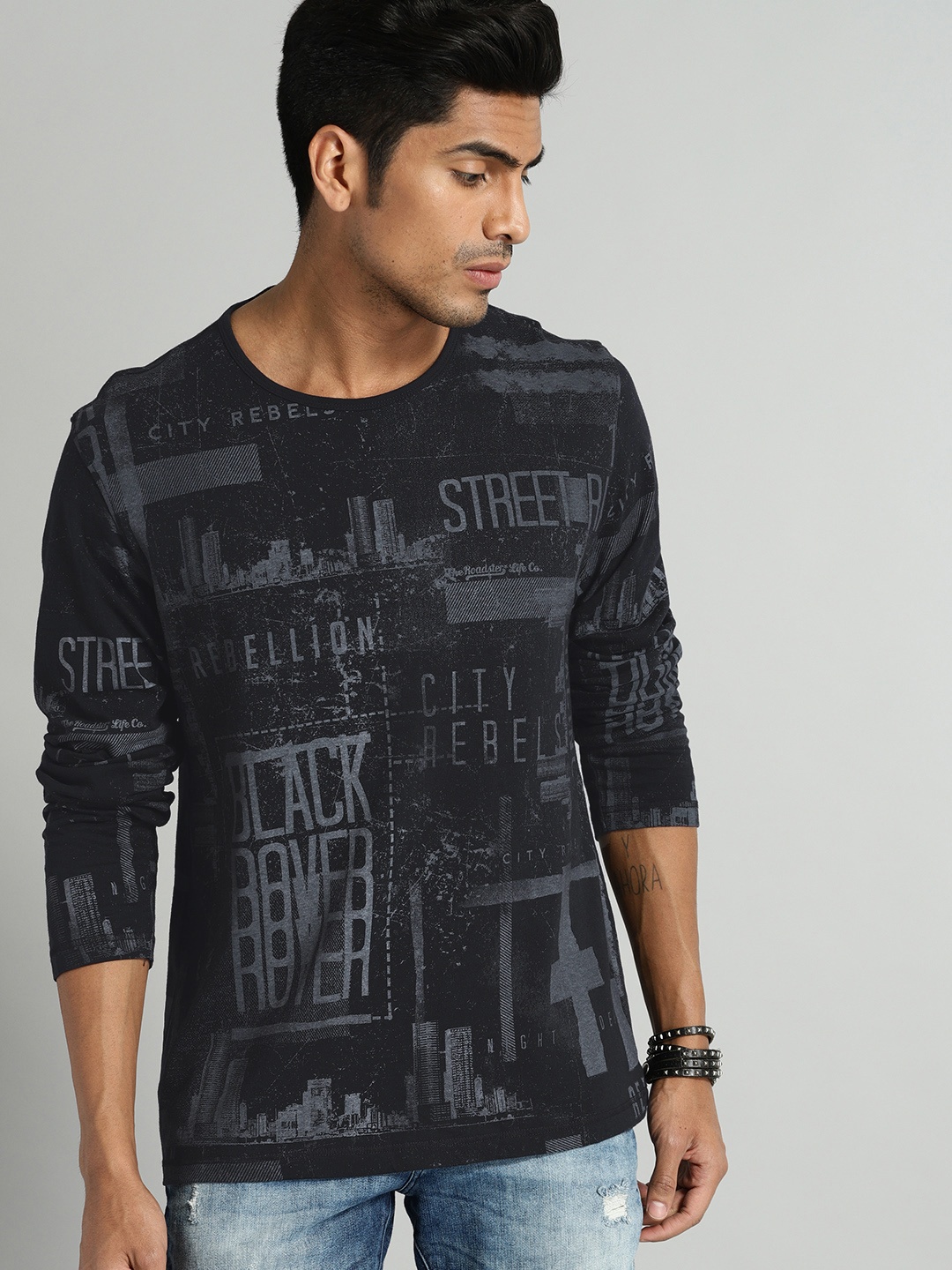 

Roadster Men Black All-Over-Printed Pure Cotton T-shirt
