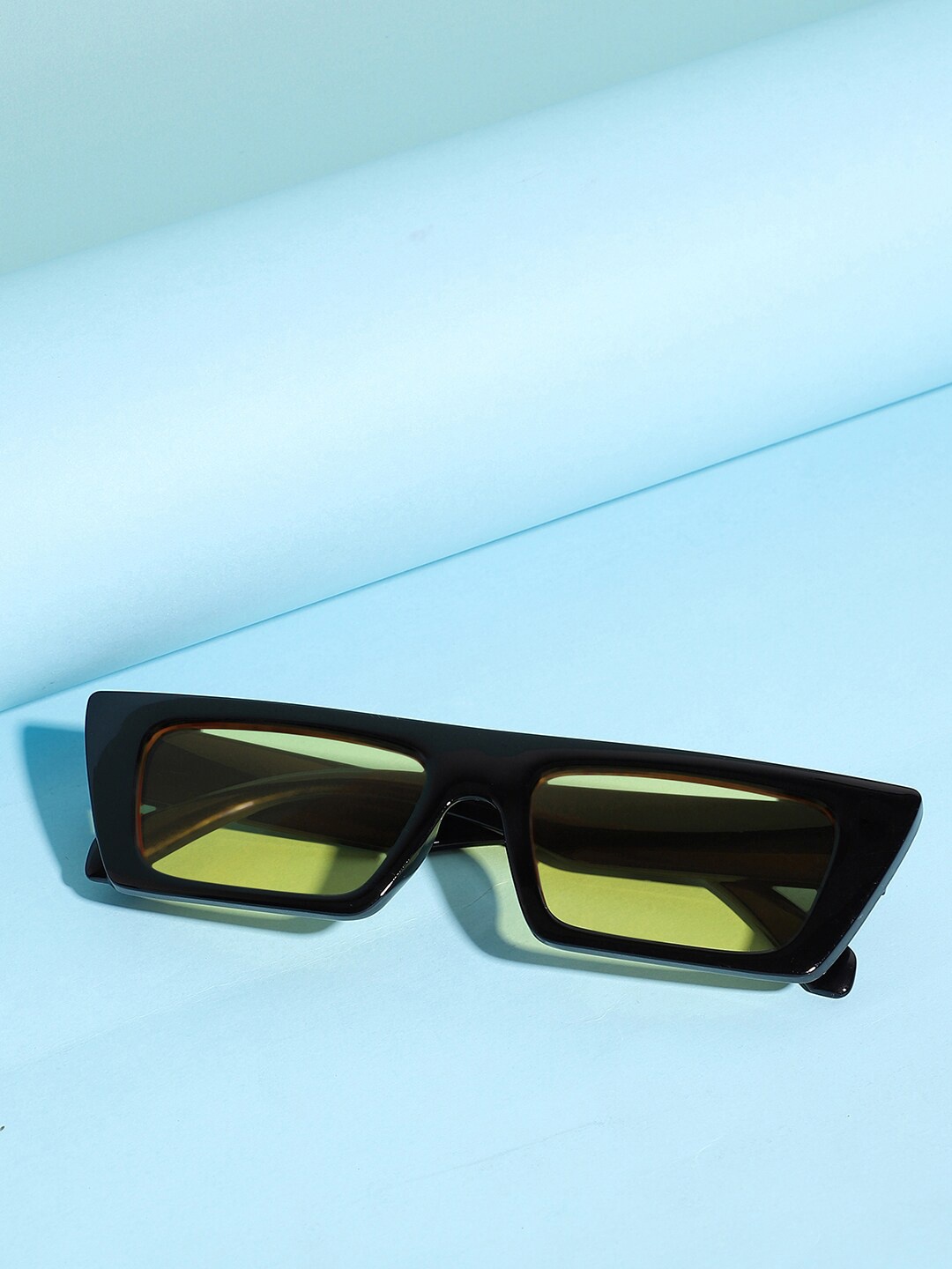 

HAUTE SAUCE by Campus Sutra Women Rectangle Sunglasses with Polarised Lens, Black
