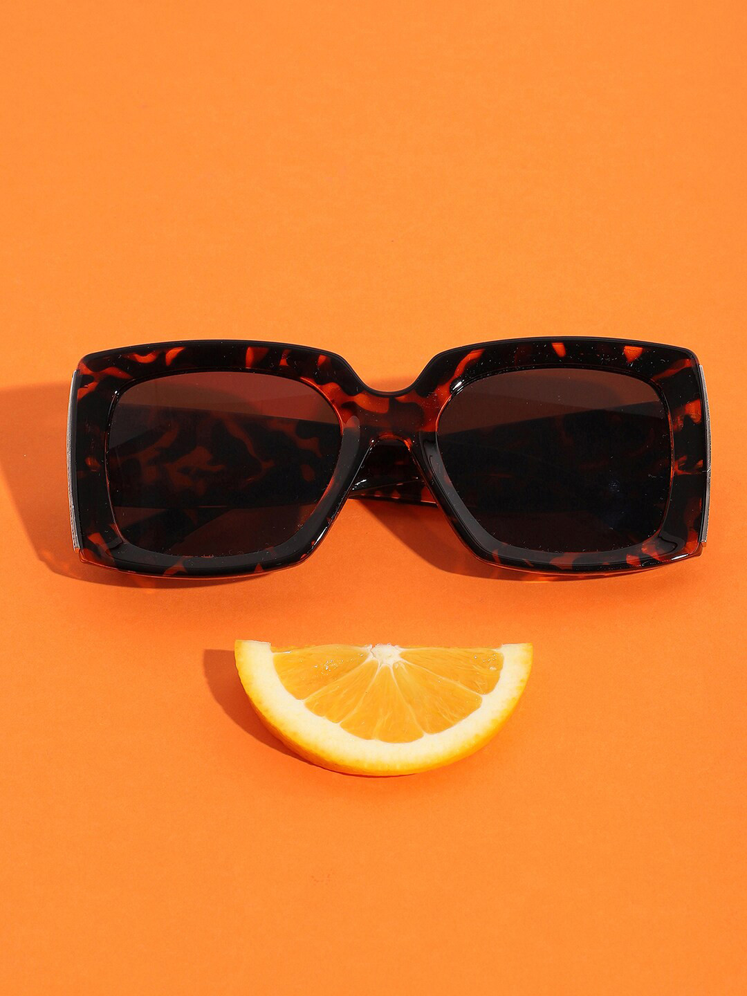 

HAUTE SAUCE by Campus Sutra Women Other Sunglasses with Polarised Lens, Brown