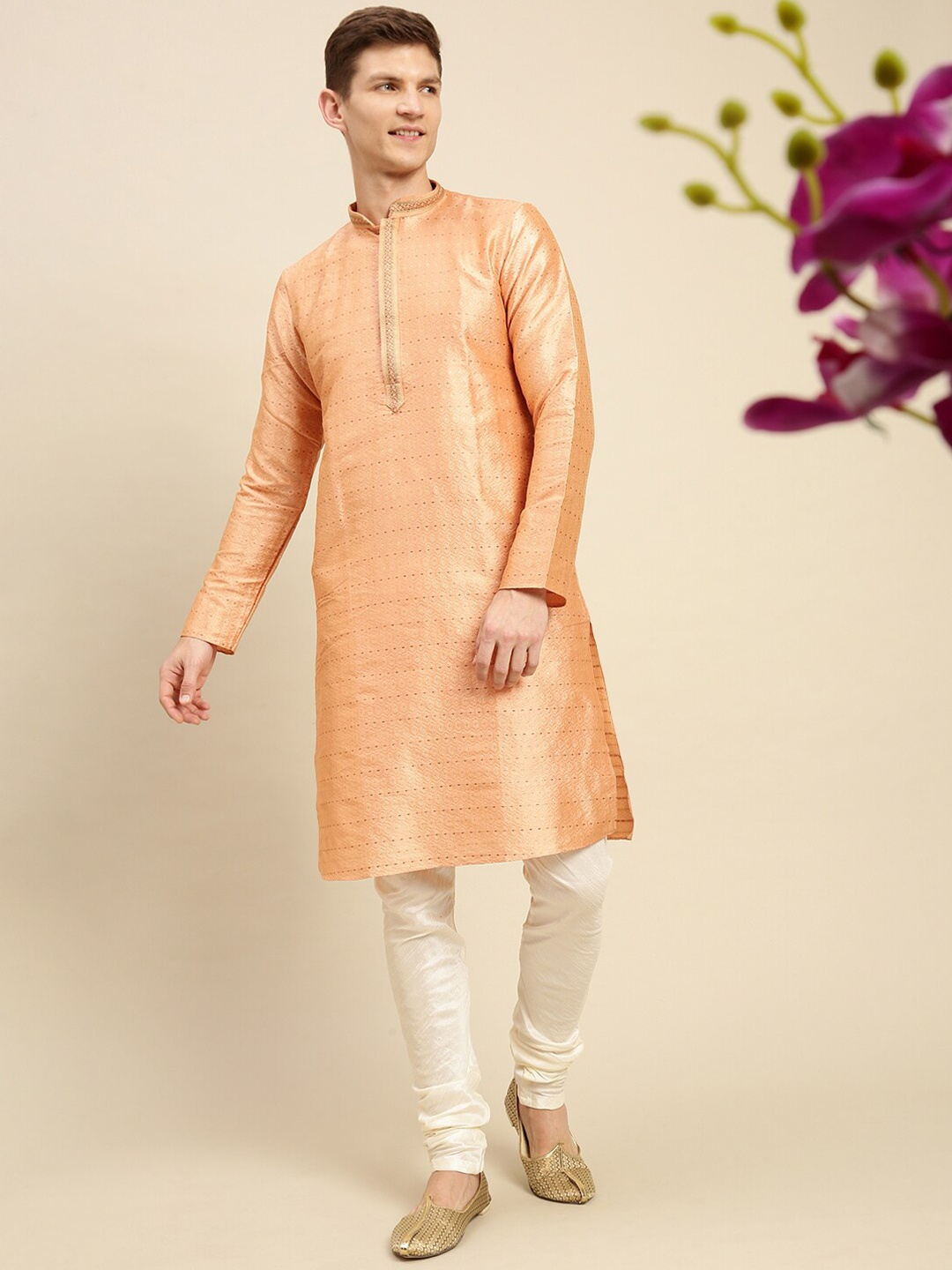 

Sanwara Men Pink Kurta with Pyjamas
