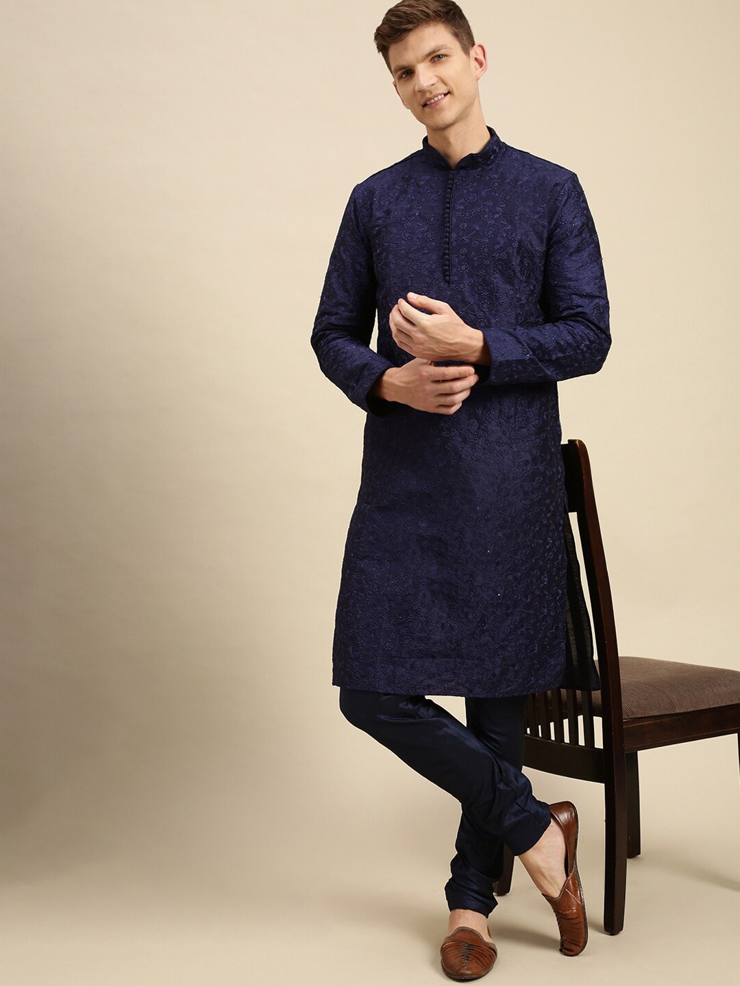 

Sanwara Men Blue Angrakha Kurta with Pyjamas