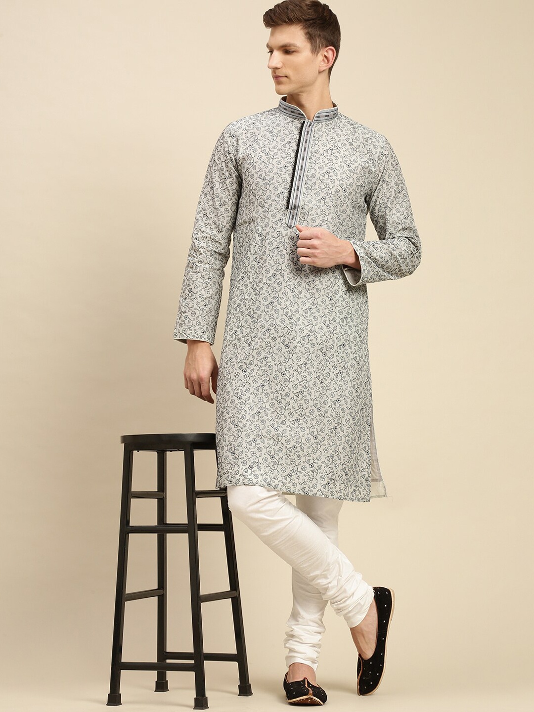 

Sanwara Men Grey Striped Angrakha Kurti with Dhoti Pants