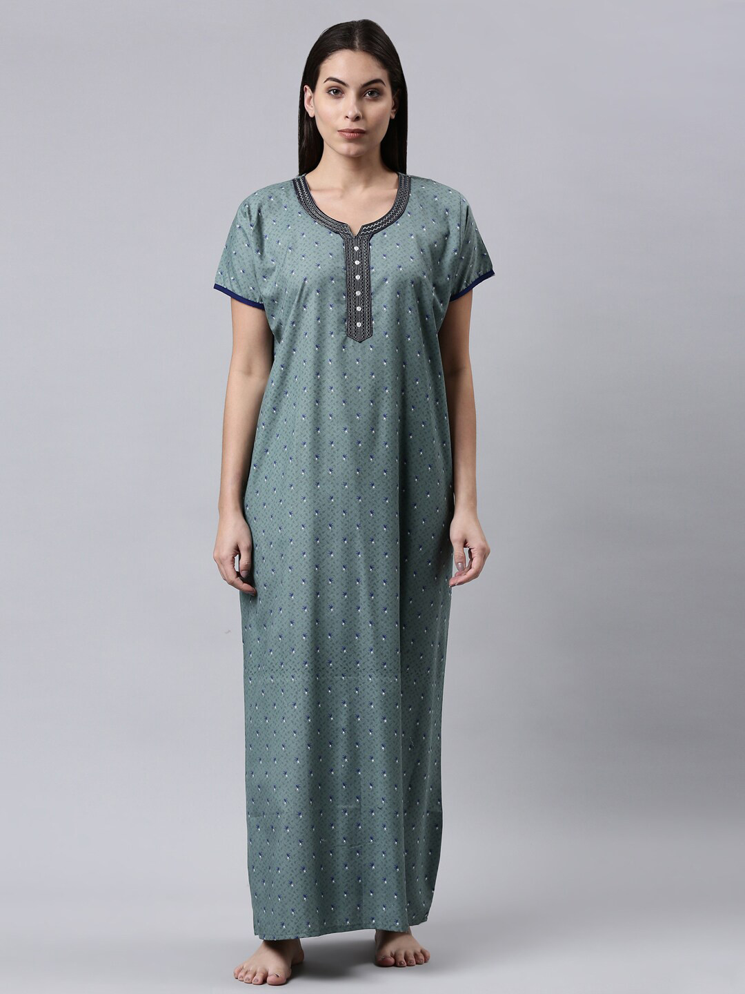 

TRUNDZ Grey Printed Pure Cotton Maxi Nightdress