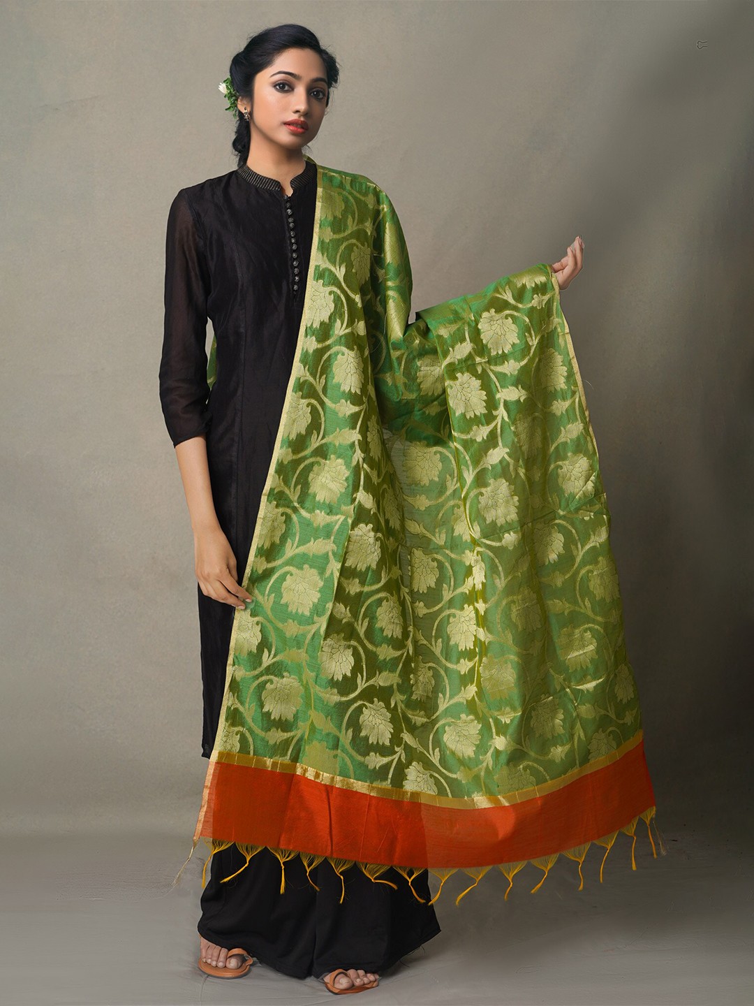 

Unnati Silks Green & Orange Ethnic Motifs Embroidered Cotton Silk Dupatta