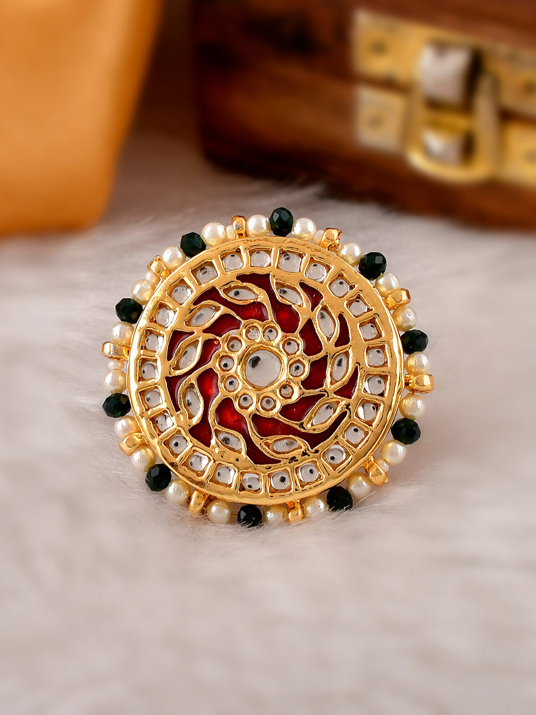 

DASTOOR Gold-Plated Red & White Kundan-Studded Meenakari Finger Ring