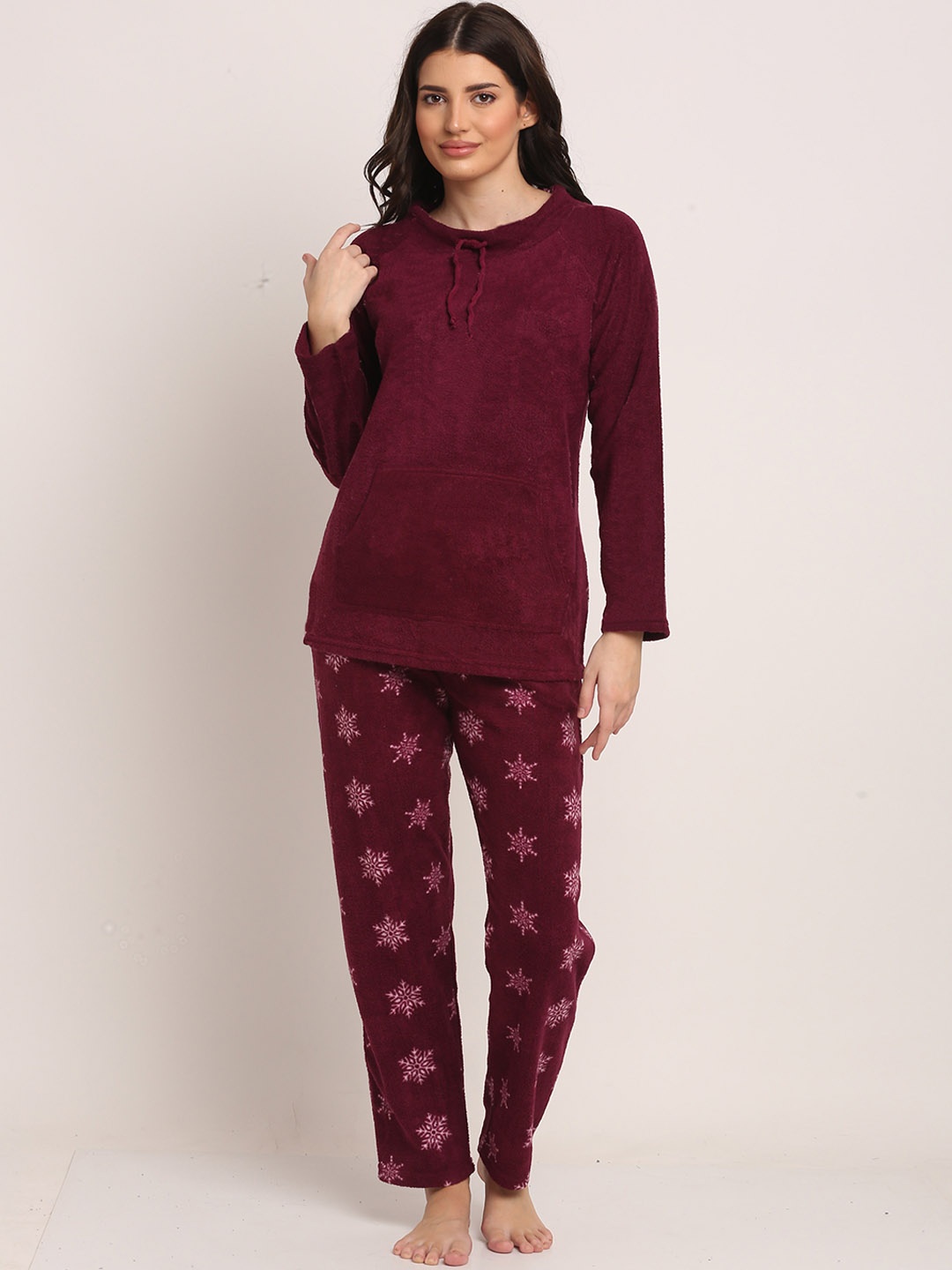 

Kanvin Women Maroon & White Printed Night suit