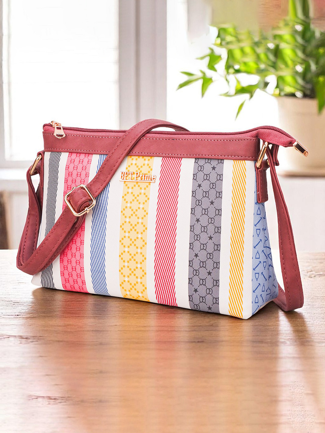WOMEN MARKS Pink Printed PU Structured Sling Bag