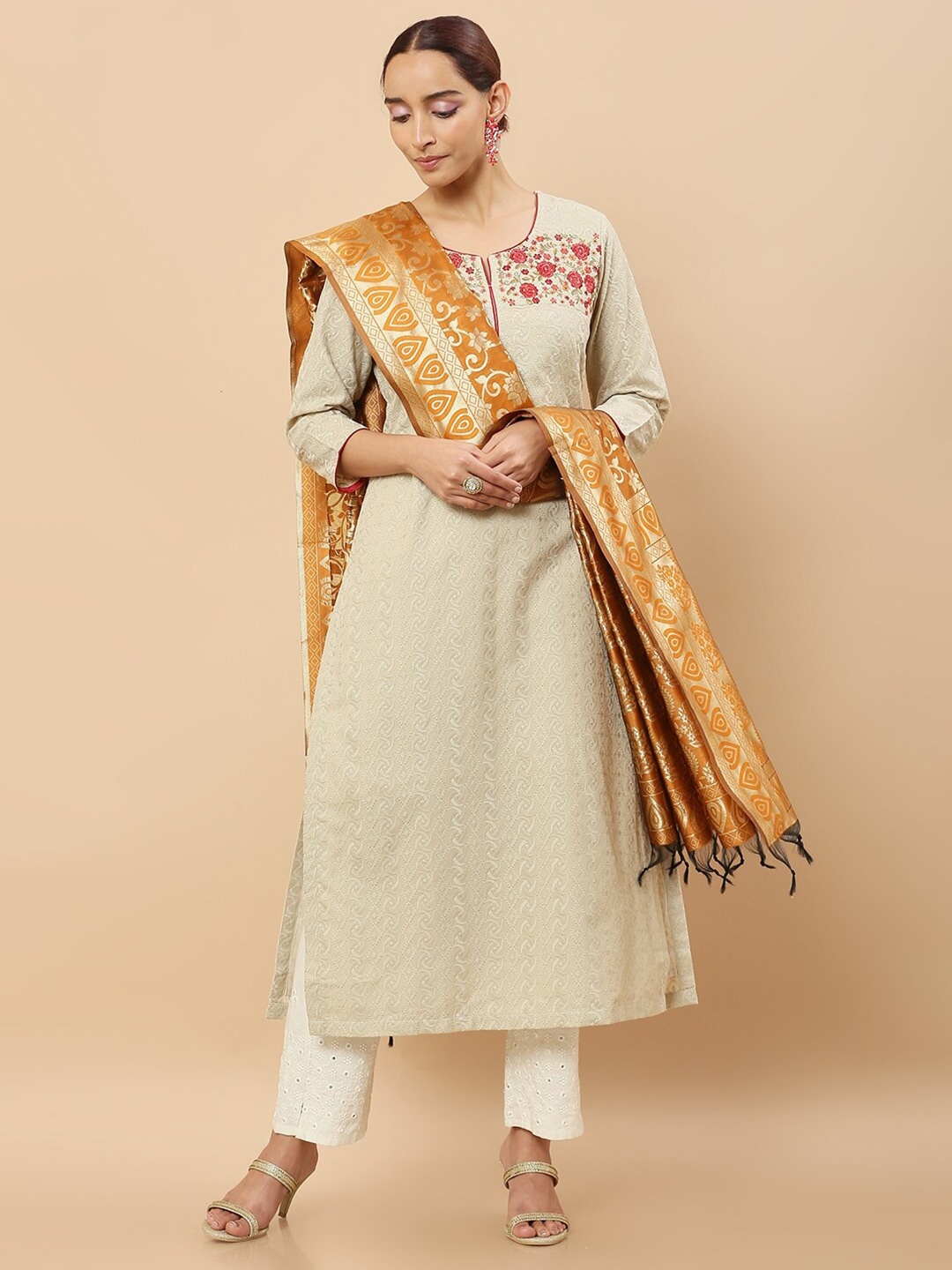 

Soch Women Mustard & Cream-Coloured Woven Design Dupatta with Zari