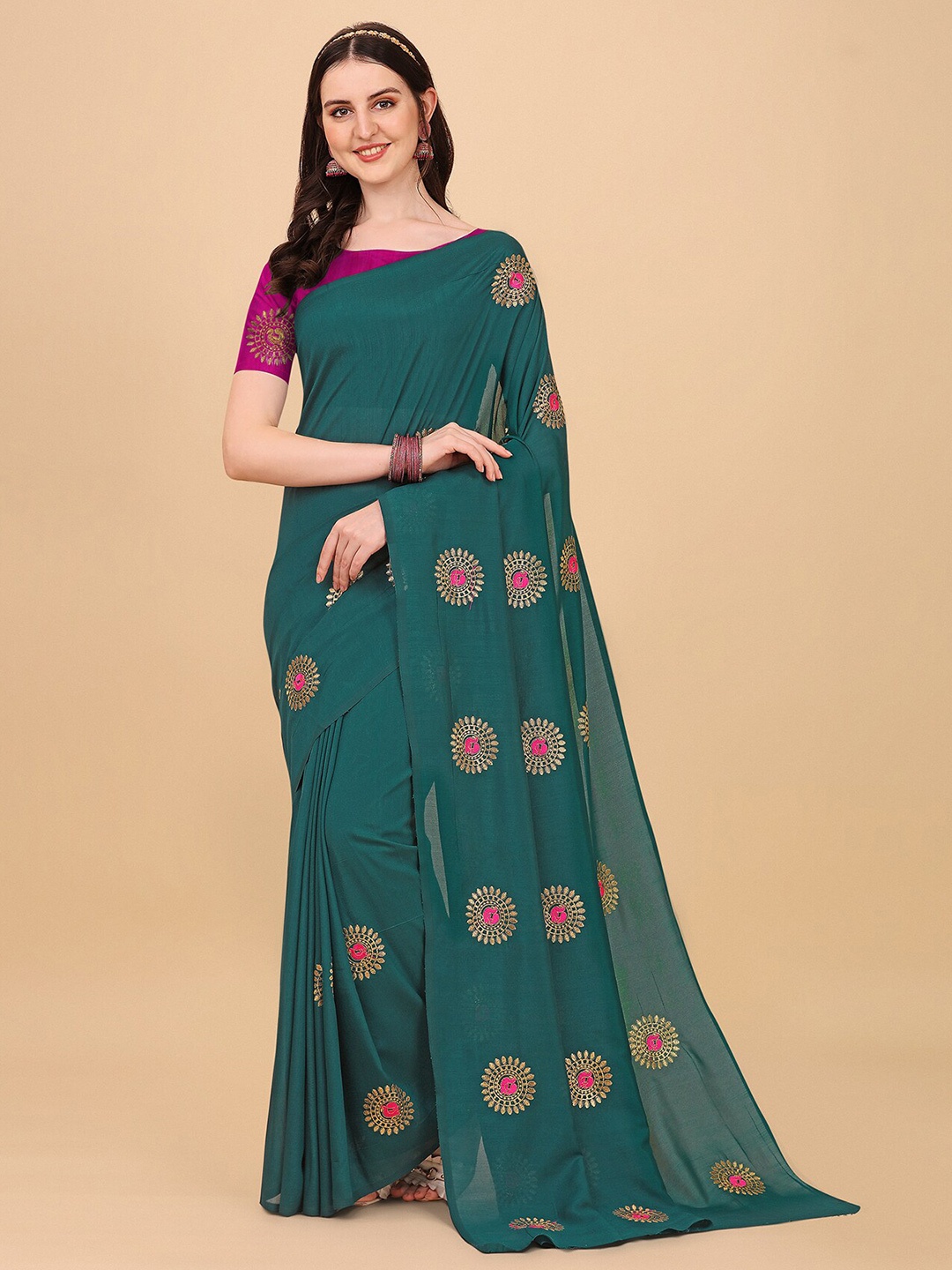 

Indian Fashionista Olive Green & Gold-Toned Floral Embroidered Organza Mysore Silk Saree