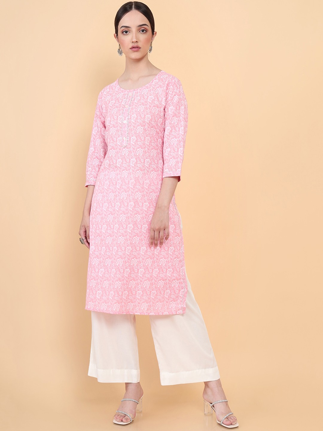 

Soch Women Pink Geometric Embroidered Flared Sleeves Kurta