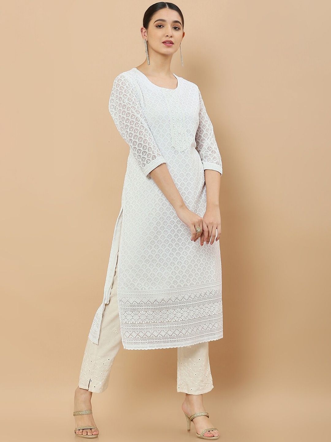 

Soch Women White Embroidered Thread Work Georgette Kurta