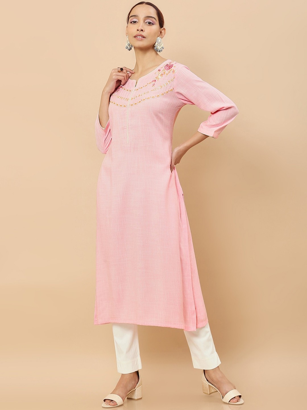 

Soch Women Pink Yoke Design Flared Sleeves Thread Work Kurta