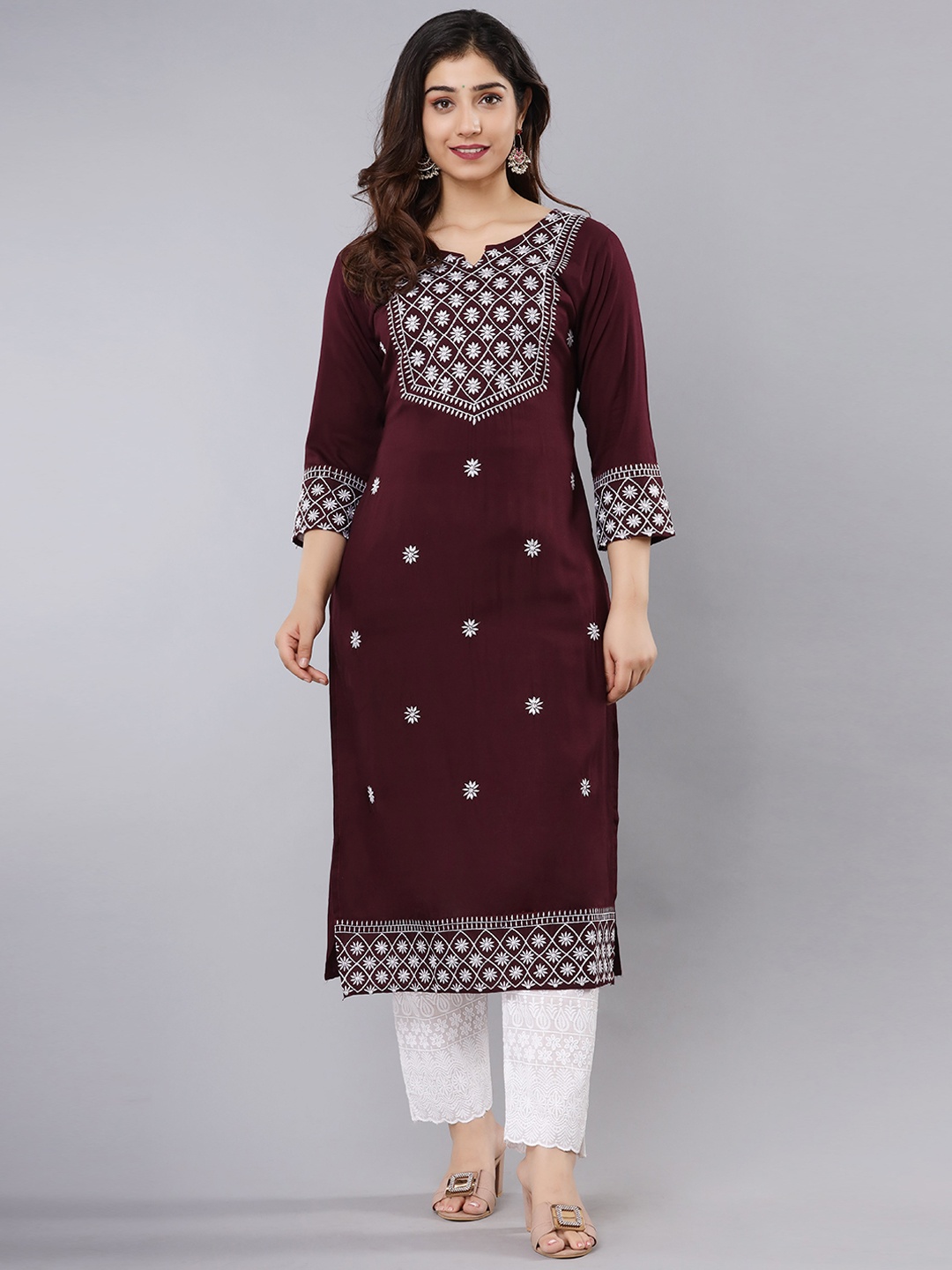 

ADORRO Women Violet Ethnic Motifs Printed Gotta Patti Kurta