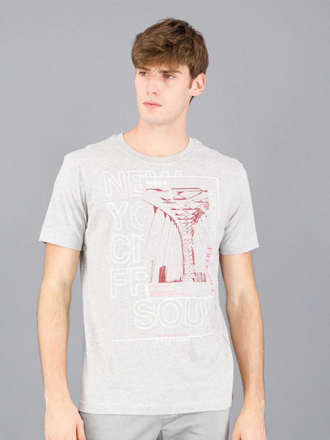 

FREESOUL Men Grey Typography Printed T-shirt