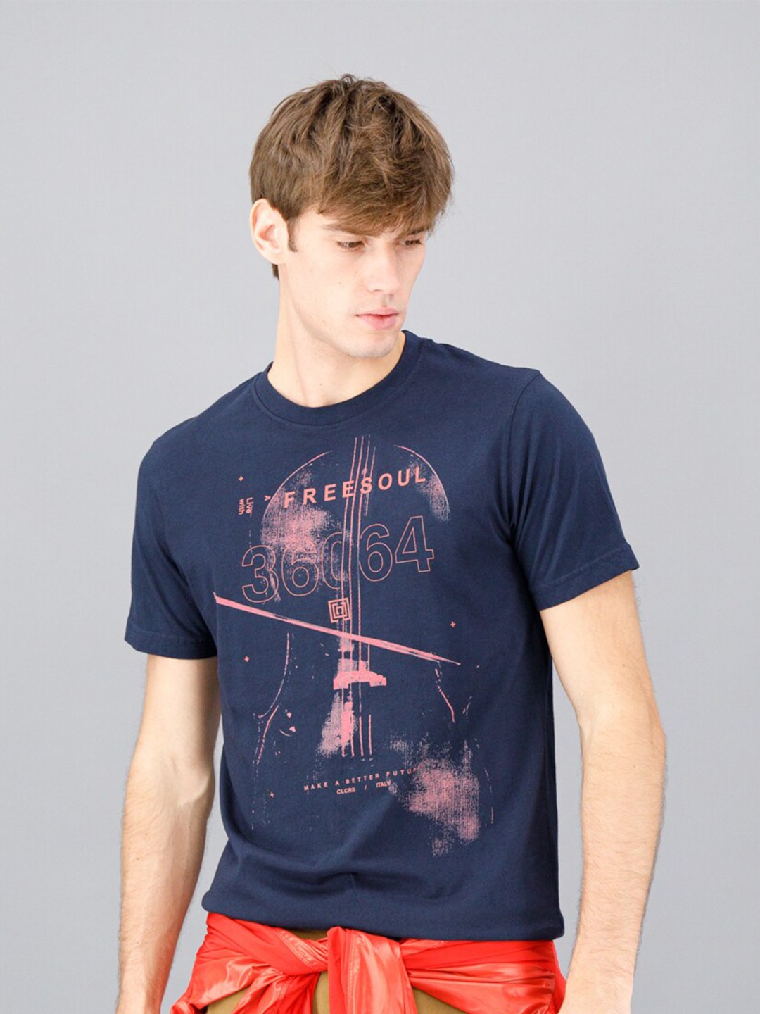 

FREESOUL Men Blue Printed Cotton T-shirt