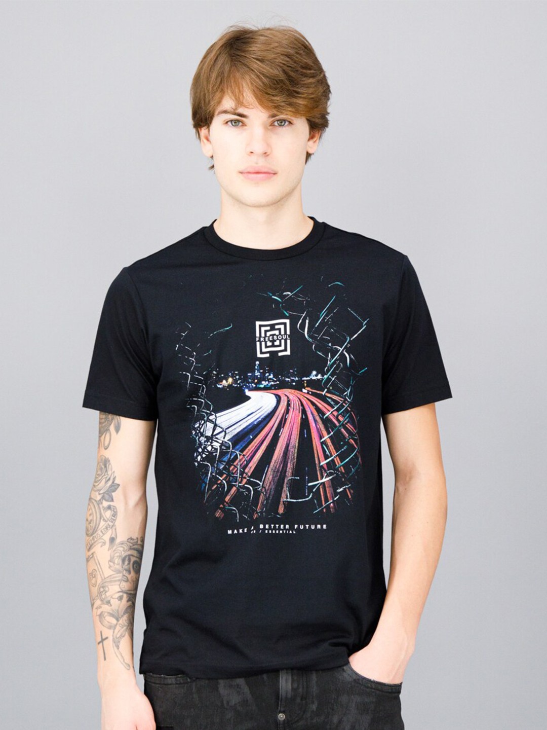 

FREESOUL Men Black Printed Cotton T-shirt
