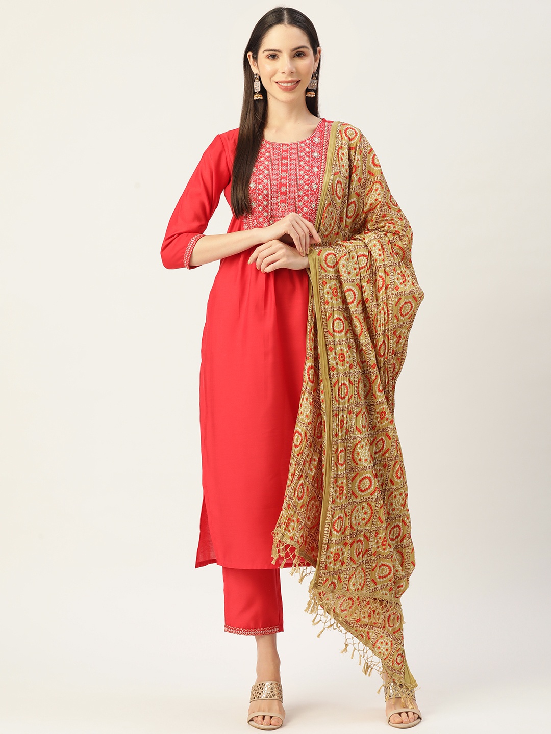 

MissKurti Women Red Floral Embroidered Mirror Work Kurta with Trousers & With Dupatta