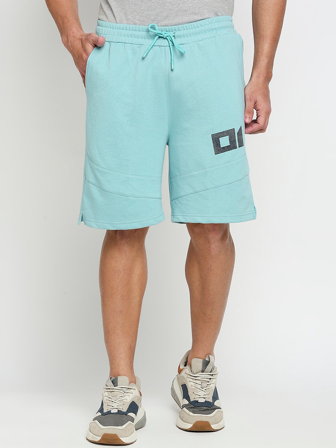 

FiTZ Men Blue Slim Fit Running e-Dry Technology Technology Shorts