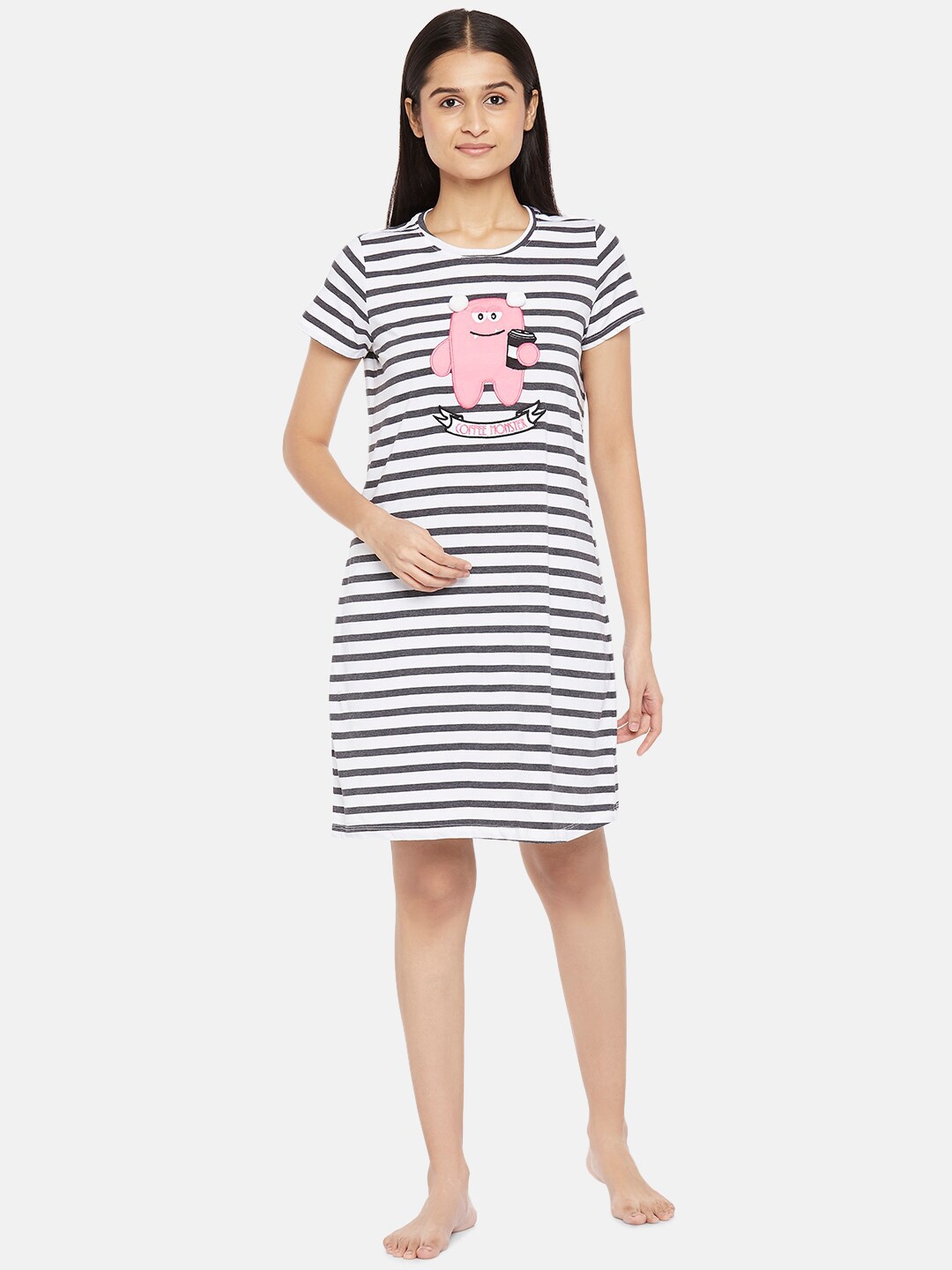 

Dreamz by Pantaloons Women Grey Pure Cotton Nightdress