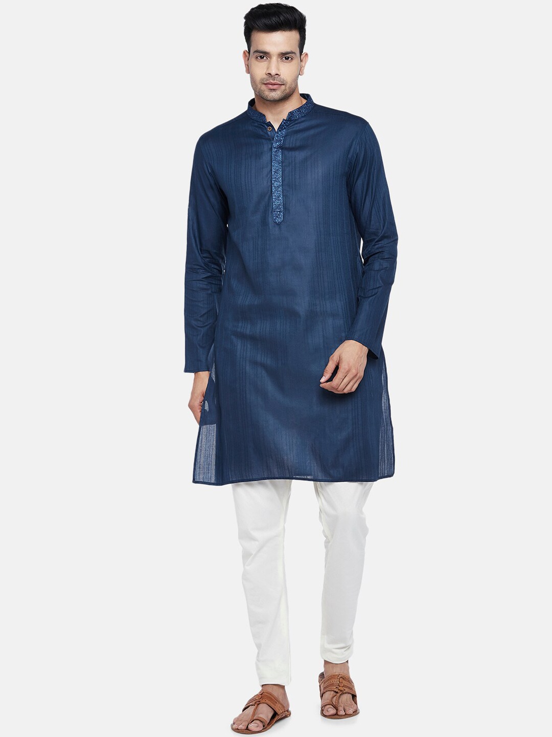 

indus route by Pantaloons Men Blue Striped Kurta
