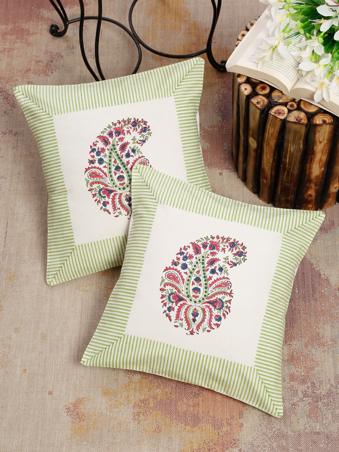 

EK BY EKTA KAPOOR White & Green Pack Of 2 Cotton Hand Block Print Cushion Covers