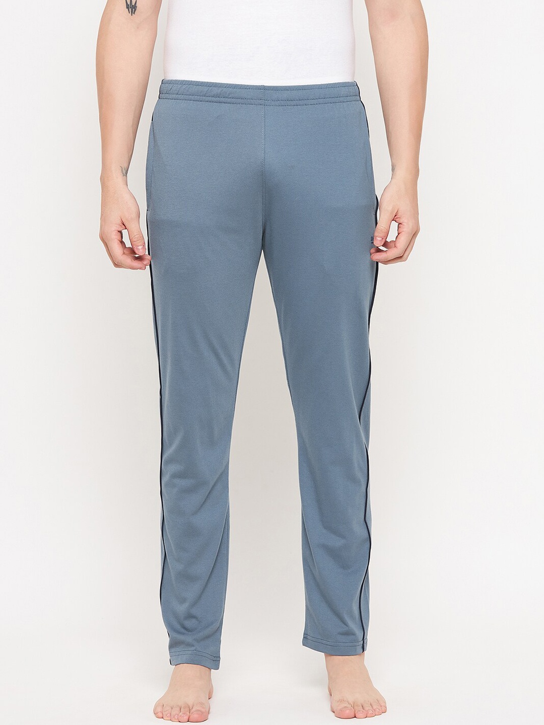 

Okane Men Medium Blue Solid Lounge Pants