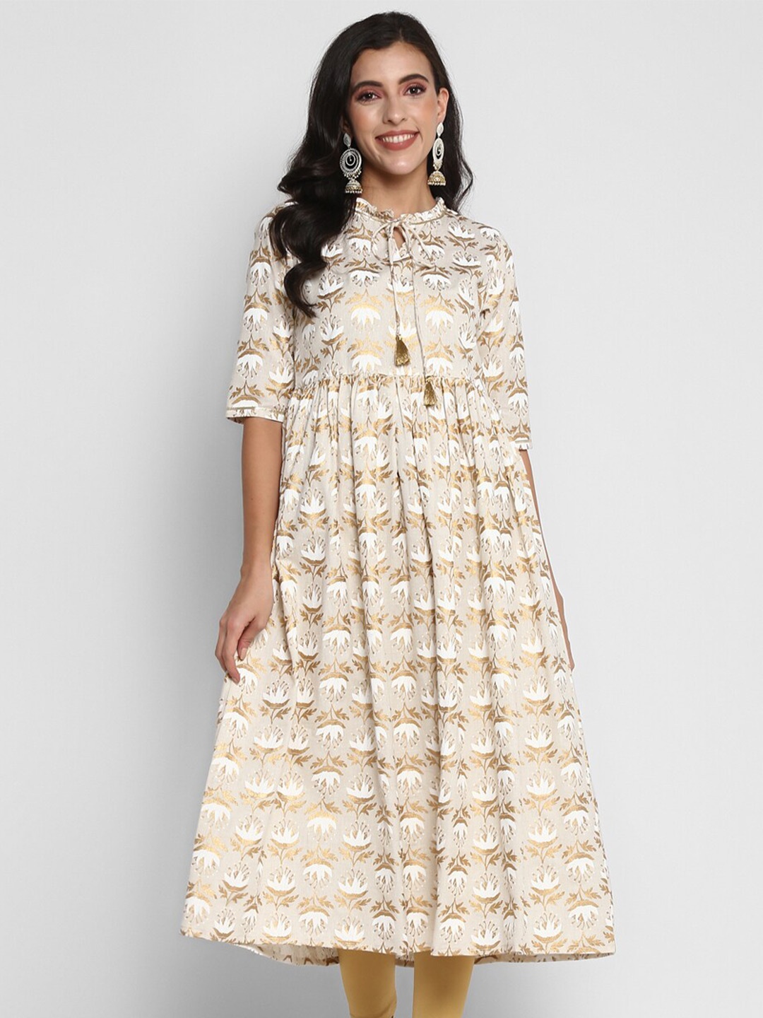 

VAABA Women Cream-Coloured Ethnic Motifs Printed A-line Kurta