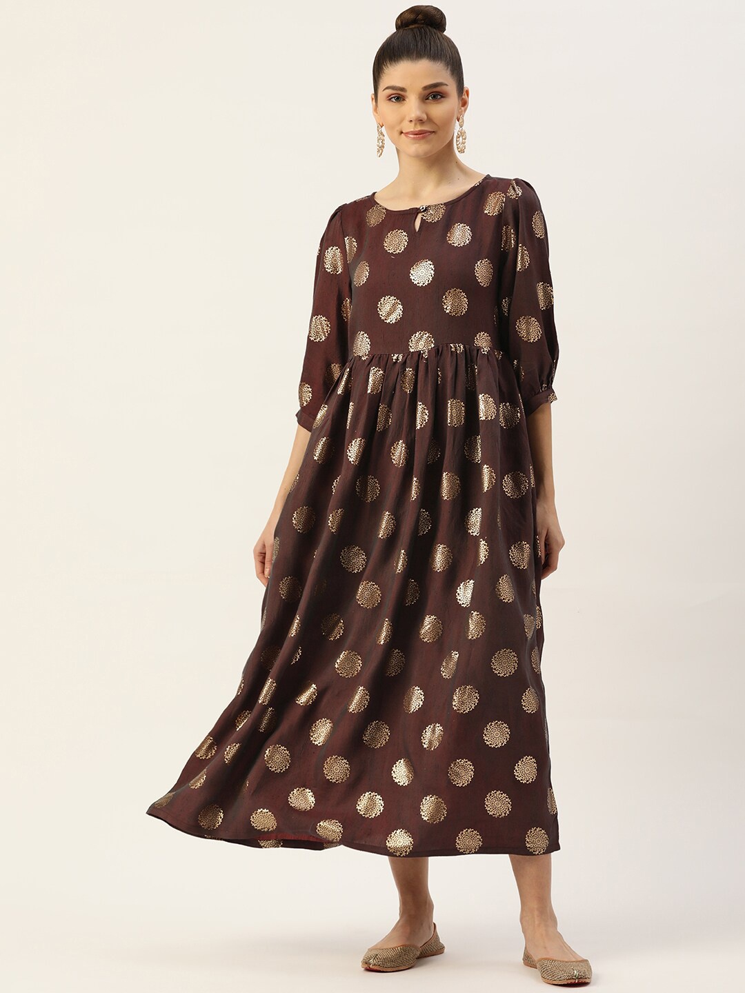 

VAABA Brown & Gold-Toned Ethnic Motifs Keyhole Neck Ethnic A-Line Midi Dress