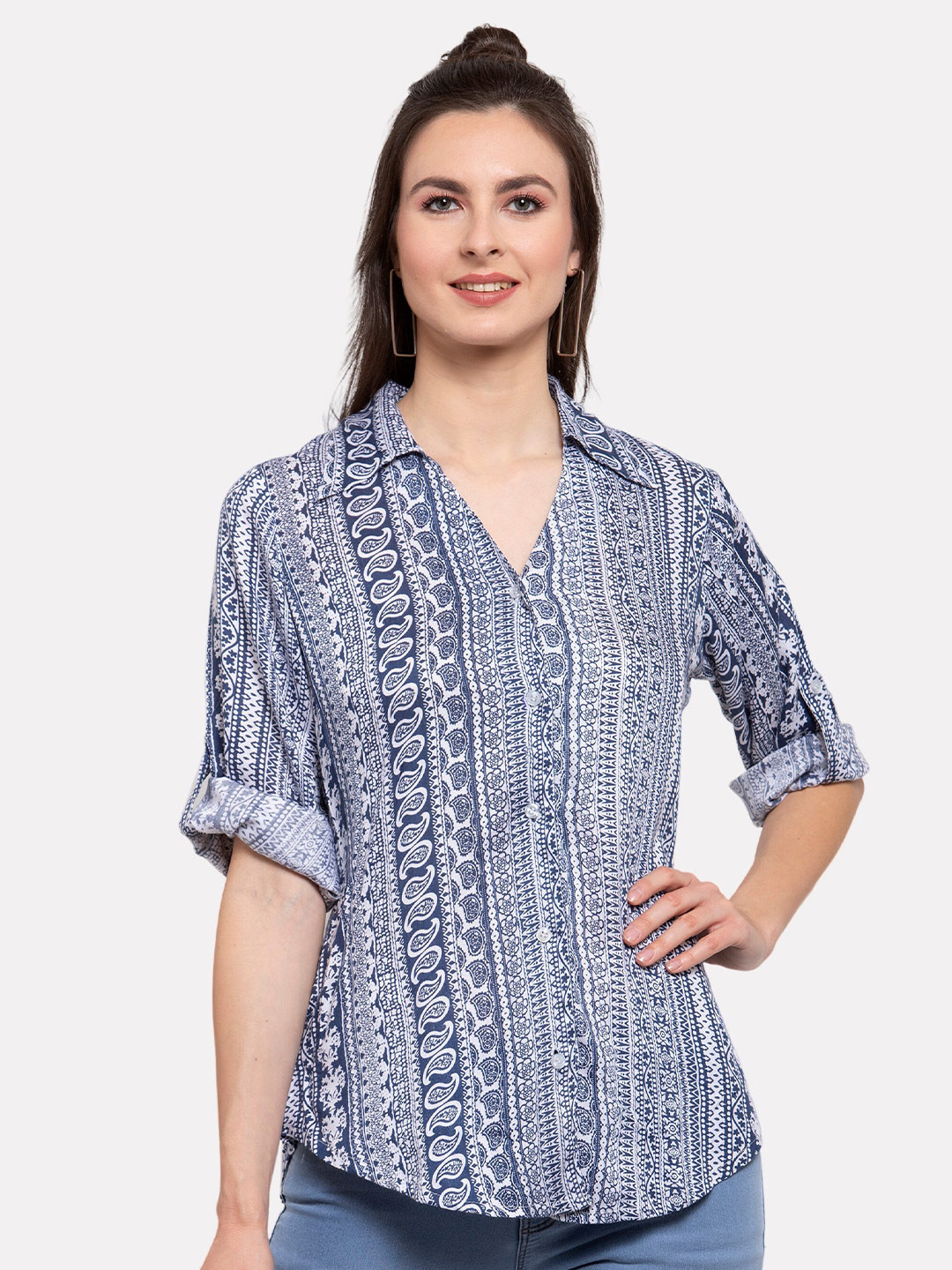 

PATRORNA Women Blue Comfort Printed Casual Shirt