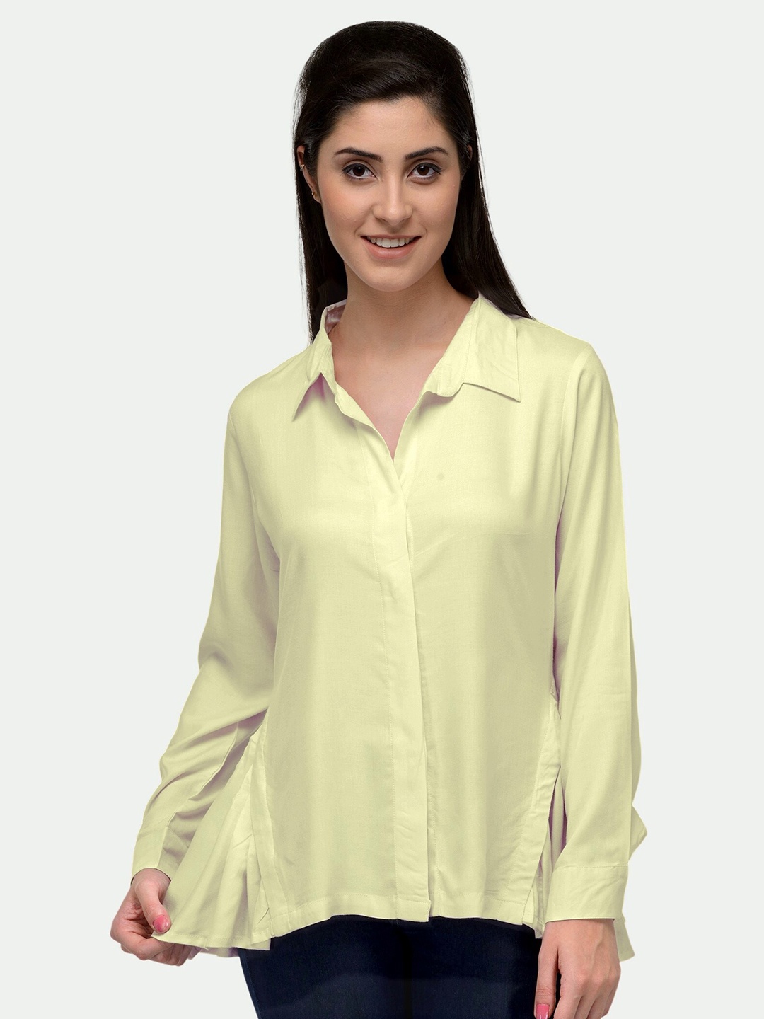 

PATRORNA Women Cream-Coloured Solid Comfort Casual Shirt
