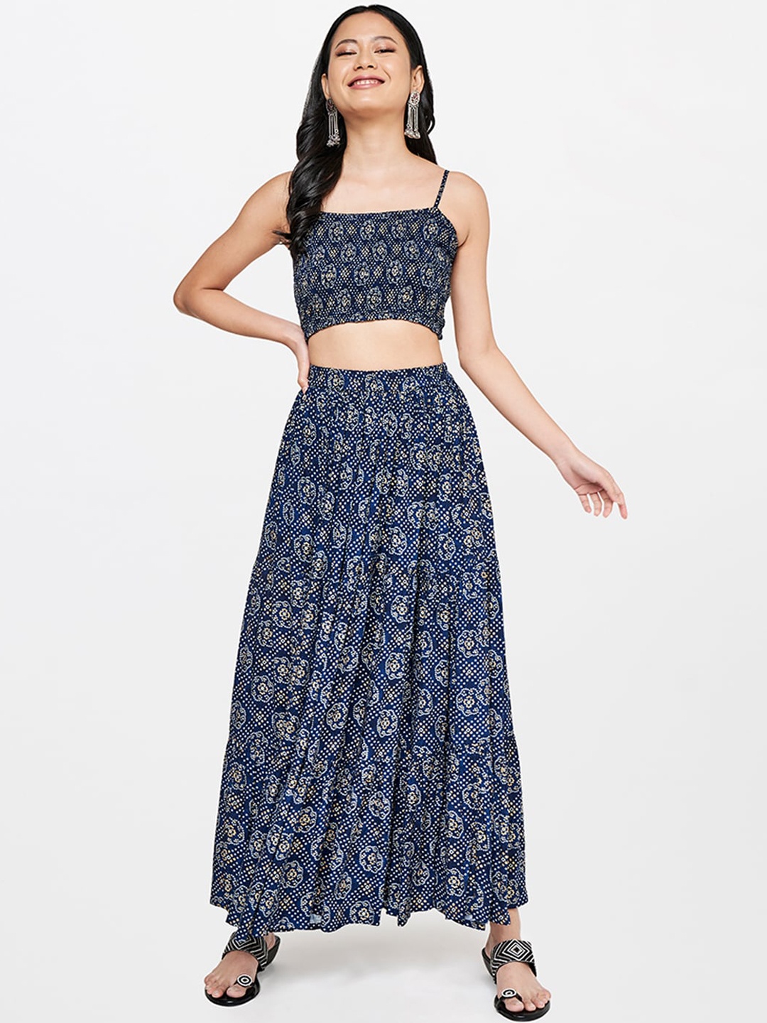 

Global Desi Women Blue Printed Top with Skirt Co-ord Set