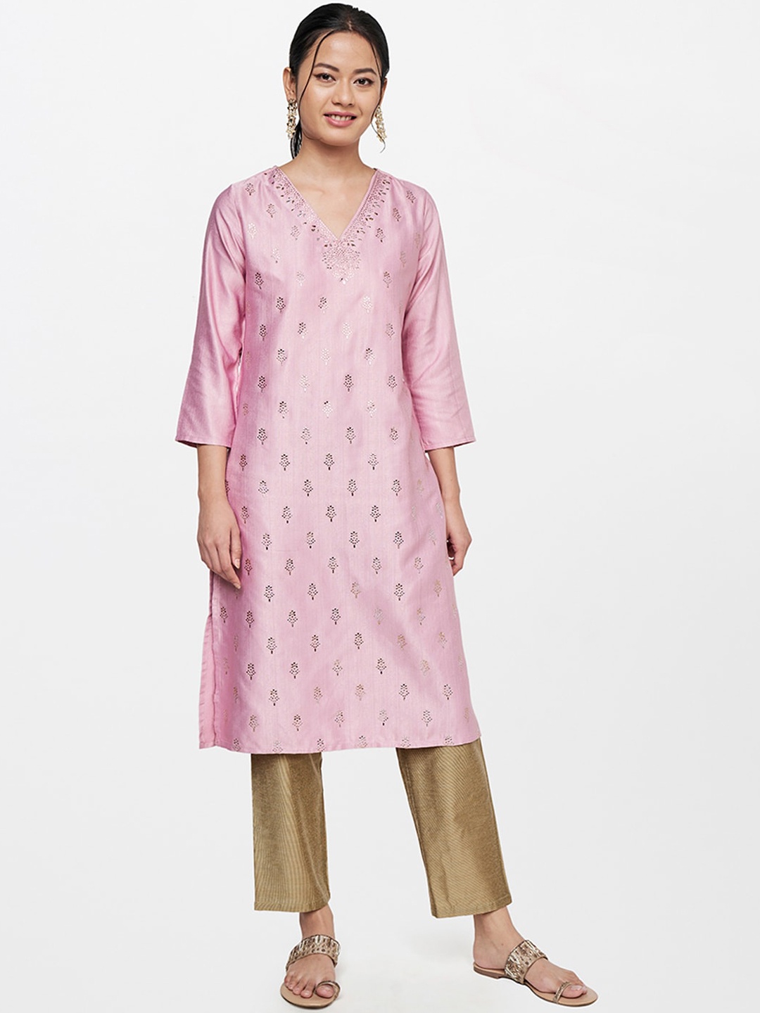 

Global Desi Women Pink Embellished V-Neck Kurta