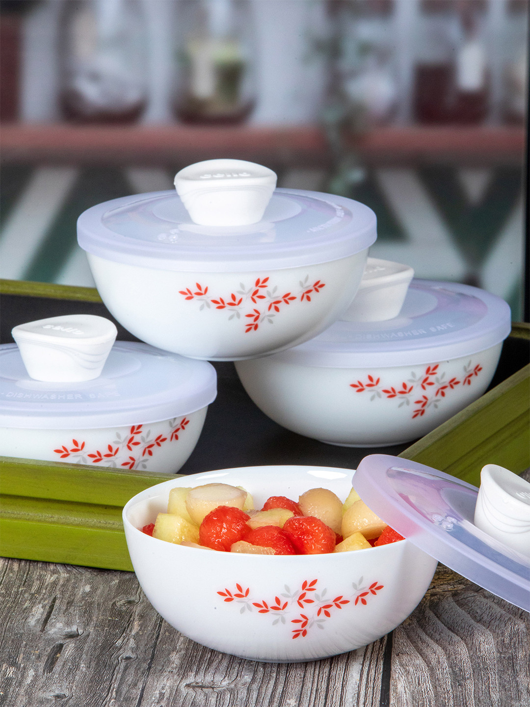 

Cello Set of 4 Dishwasher And Microwave Safe Printed Opalware Royale Mixing Bowl with Lid, White