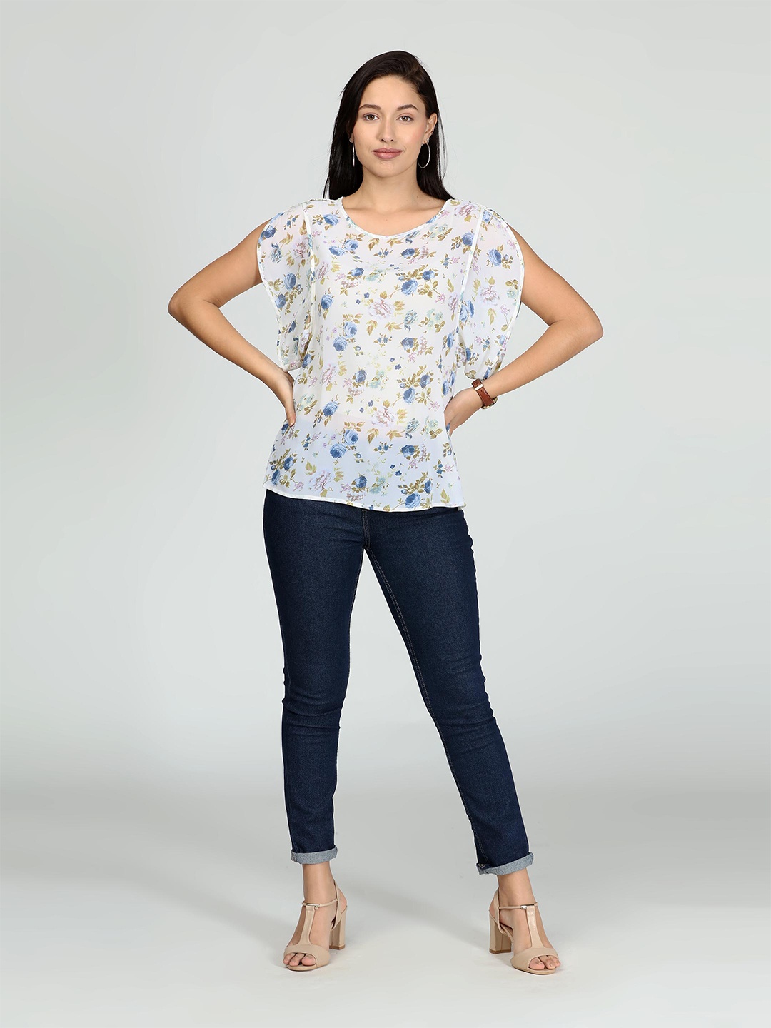 

IDK Women White & Blue Floral Printed Georgette Top