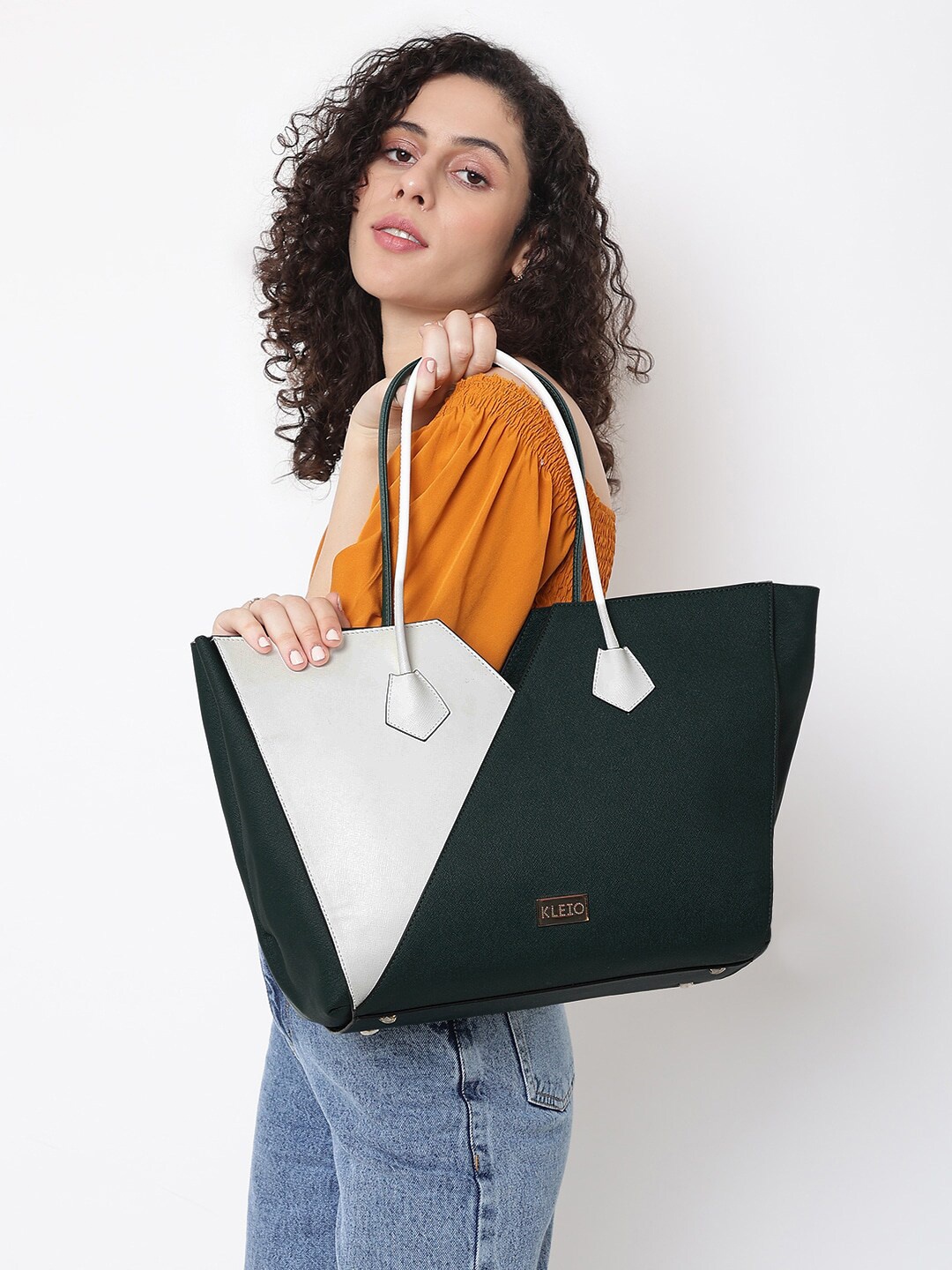 

KLEIO Colorblocked Shoulder Bag, Green