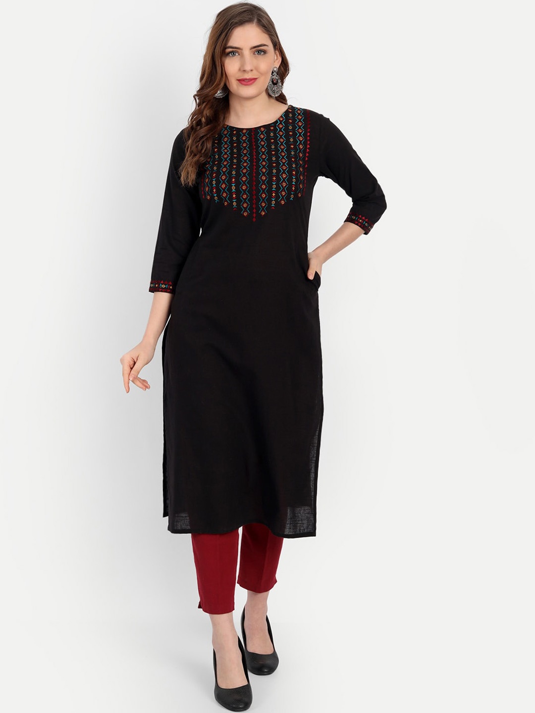 

SUTI Women Black Yoke Design Thread Work Kurta