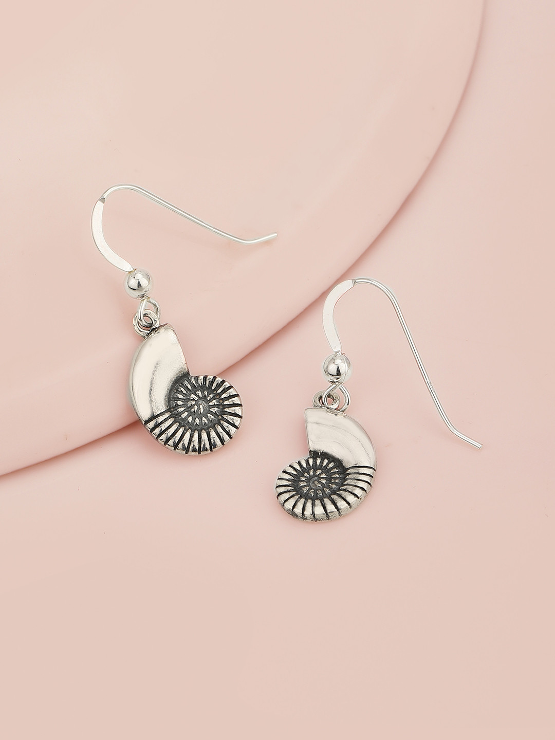 

VANBELLE Silver-Toned Contemporary Drop Earrings