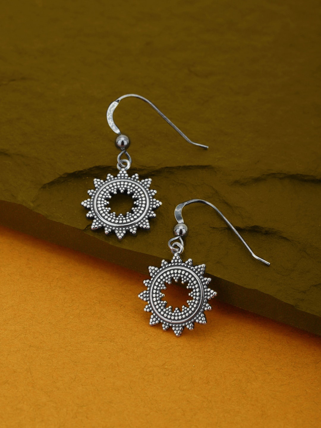 

VANBELLE Women Silver-Toned Circular Drop Earrings