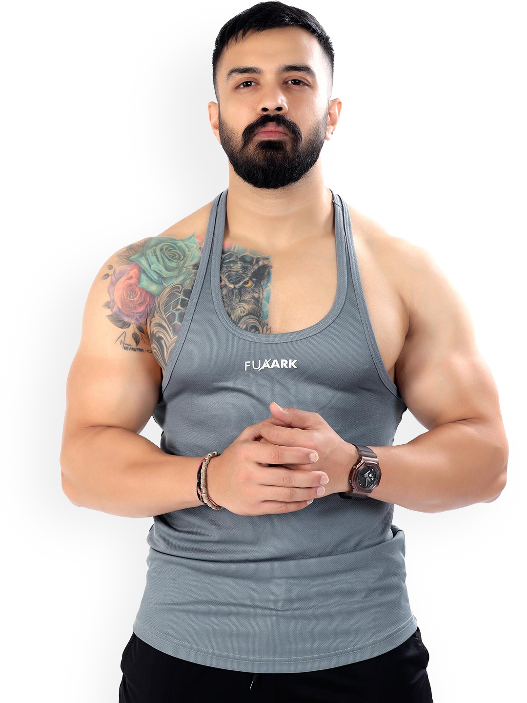 

FUAARK Men Grey Solid Stretchable Sweat Wicking Fabric Slim Fit Innerwear Gym Vest