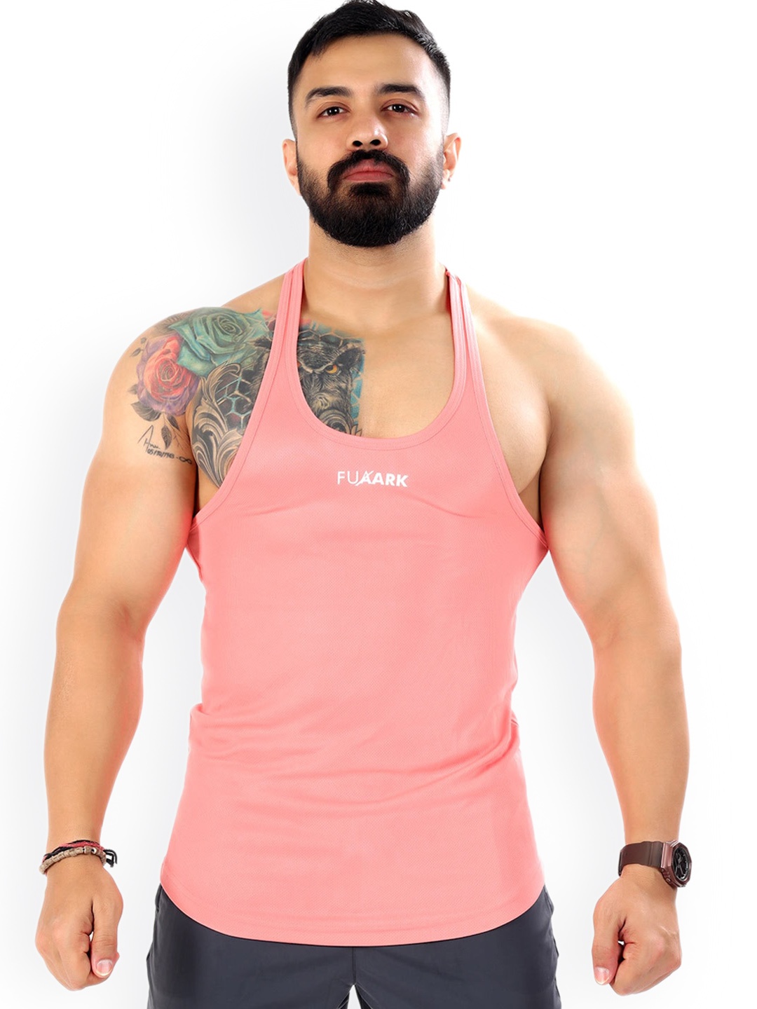 

FUAARK Men Pink Solid Stretchable Sweat Wicking Fabric Slim Fit Innerwear Gym Vest