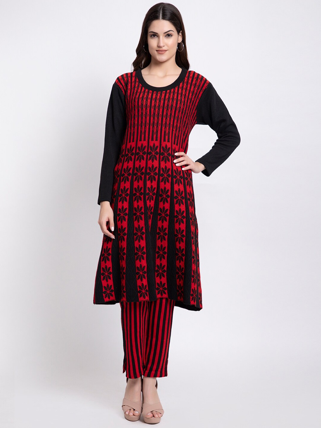 

TYSORT Women Kurta with Trousers, Red