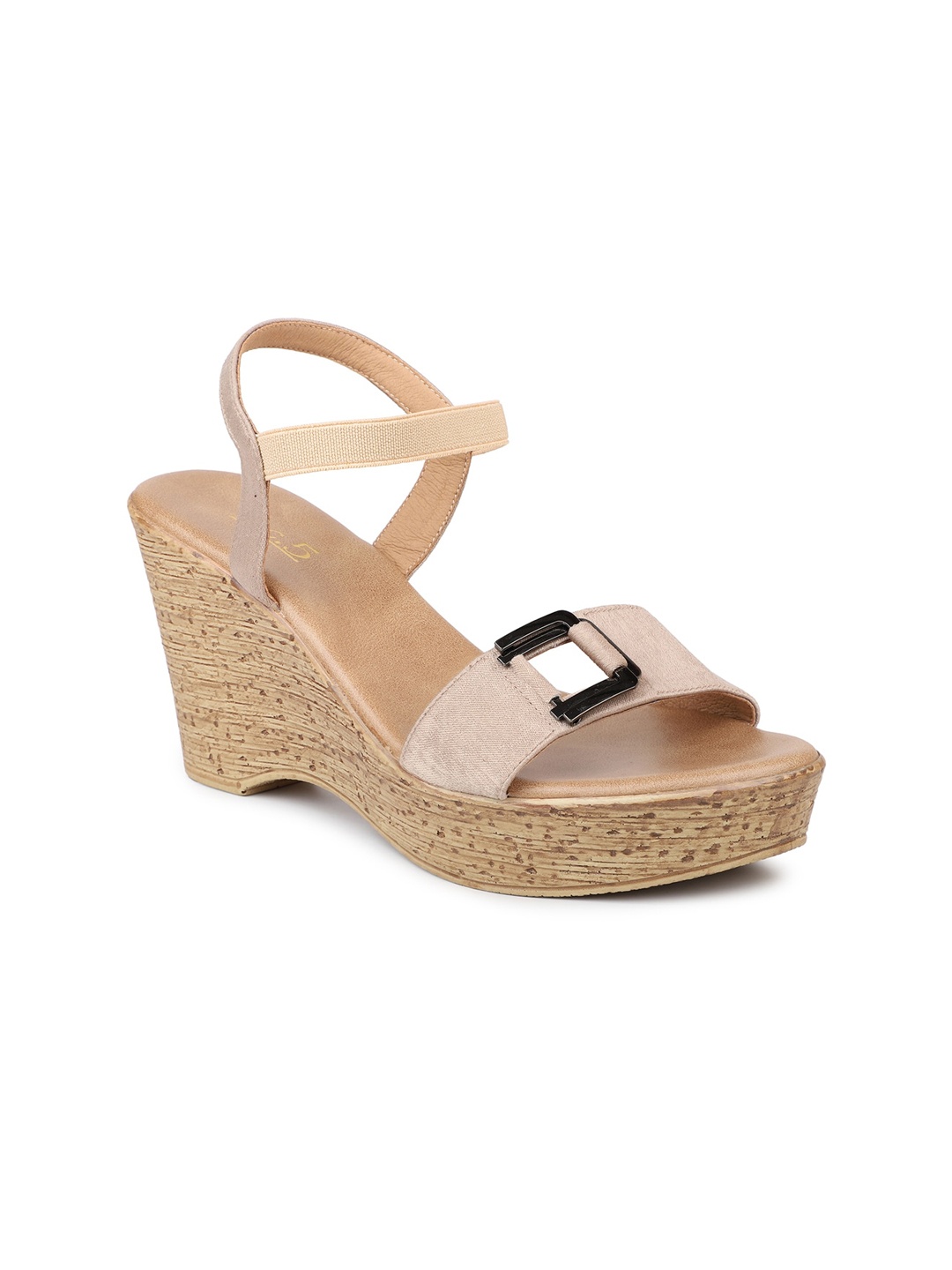 

Inc 5 Women Beige Textured Sandals