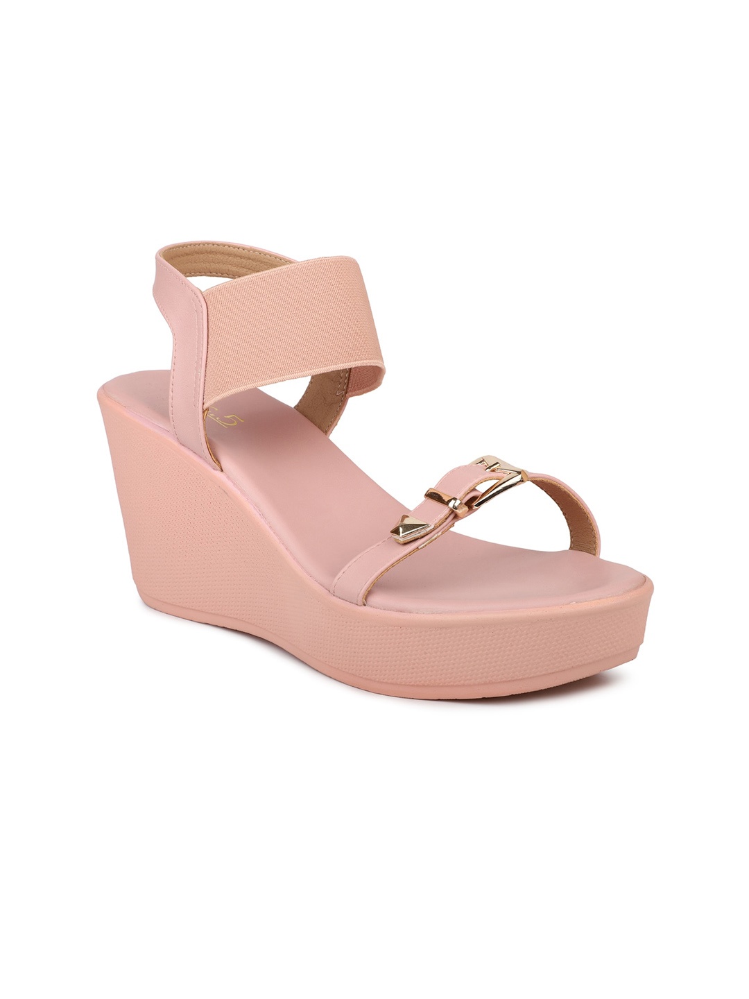 

Inc 5 Women Peach Wedge Sandals with Buckles