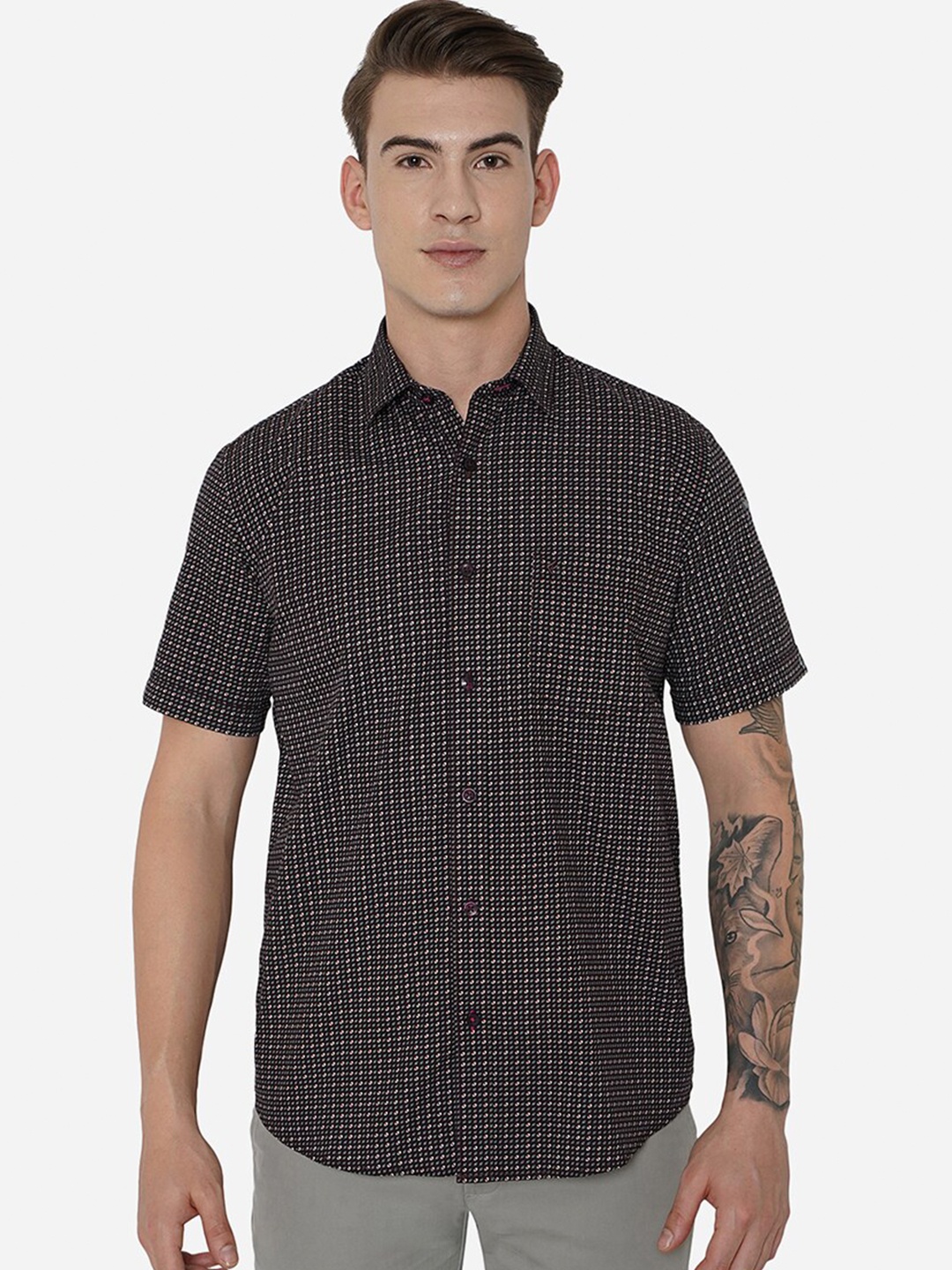 

Greenfibre Men Brown Slim Fit Printed Casual Shirt
