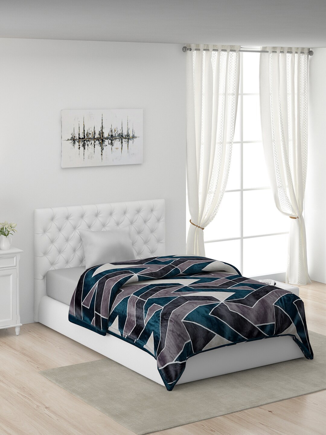 

Monte Carlo Blue & Grey Geometric Polyester AC Room 450 GSM Single Bed Mink Blanket