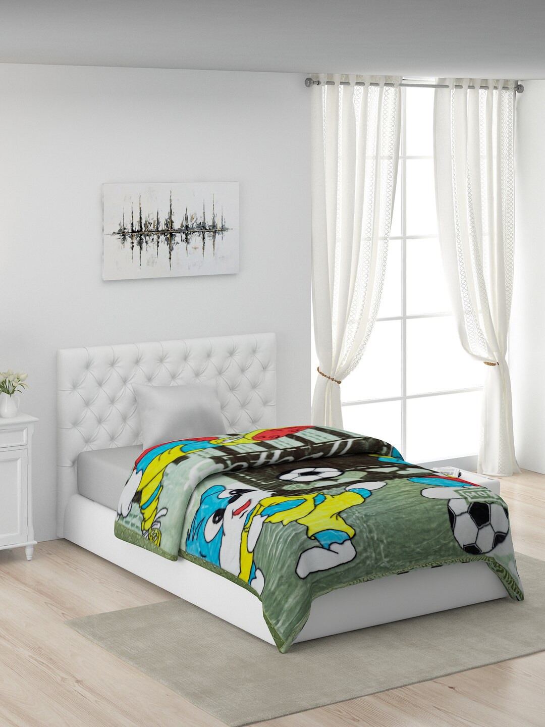 

Monte Carlo Green & White Cartoon Characters AC Room 600 GSM Single Bed Blanket