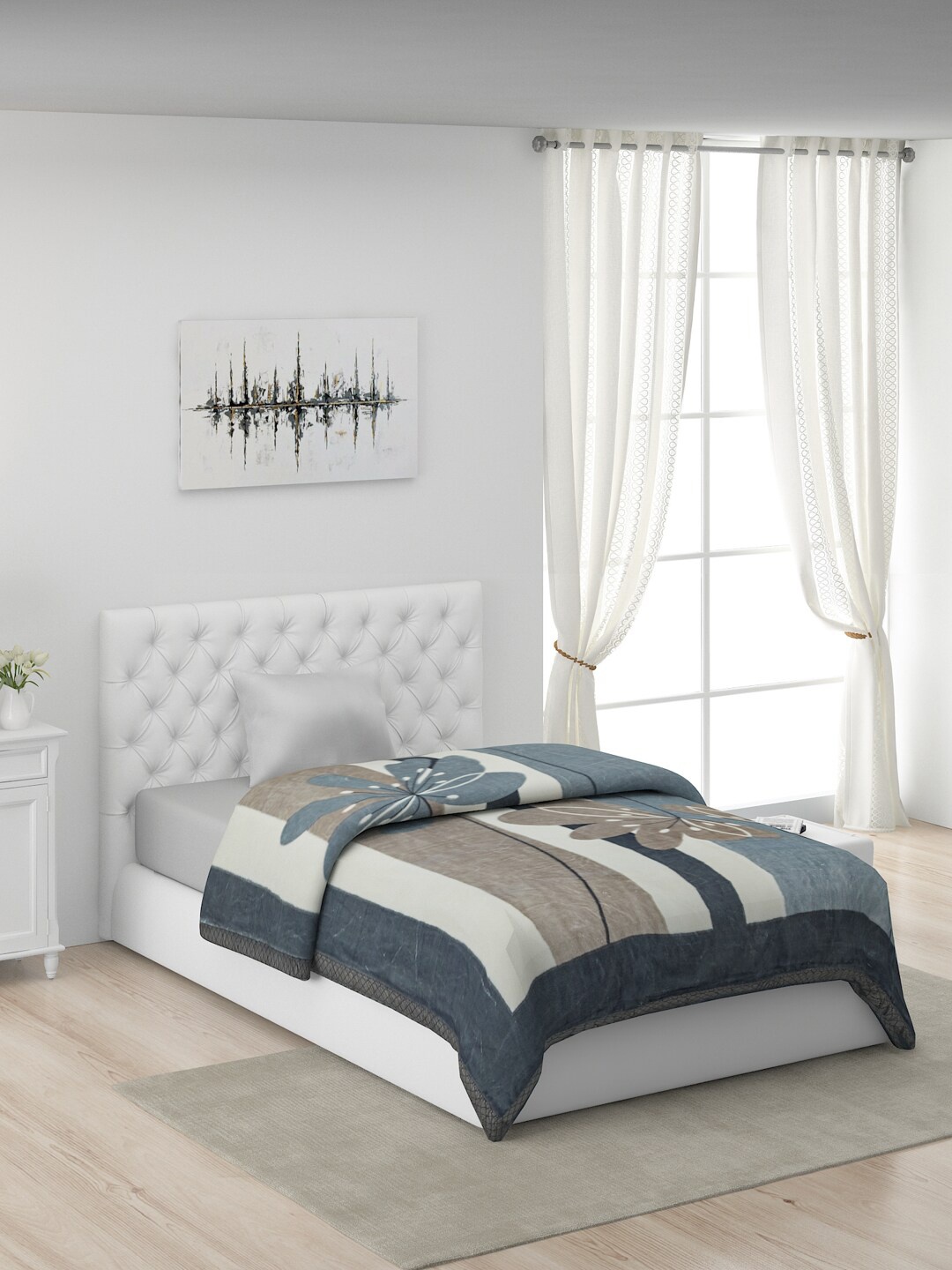 

Monte Carlo Blue & White Floral Mild Winter Single Bed Blanket