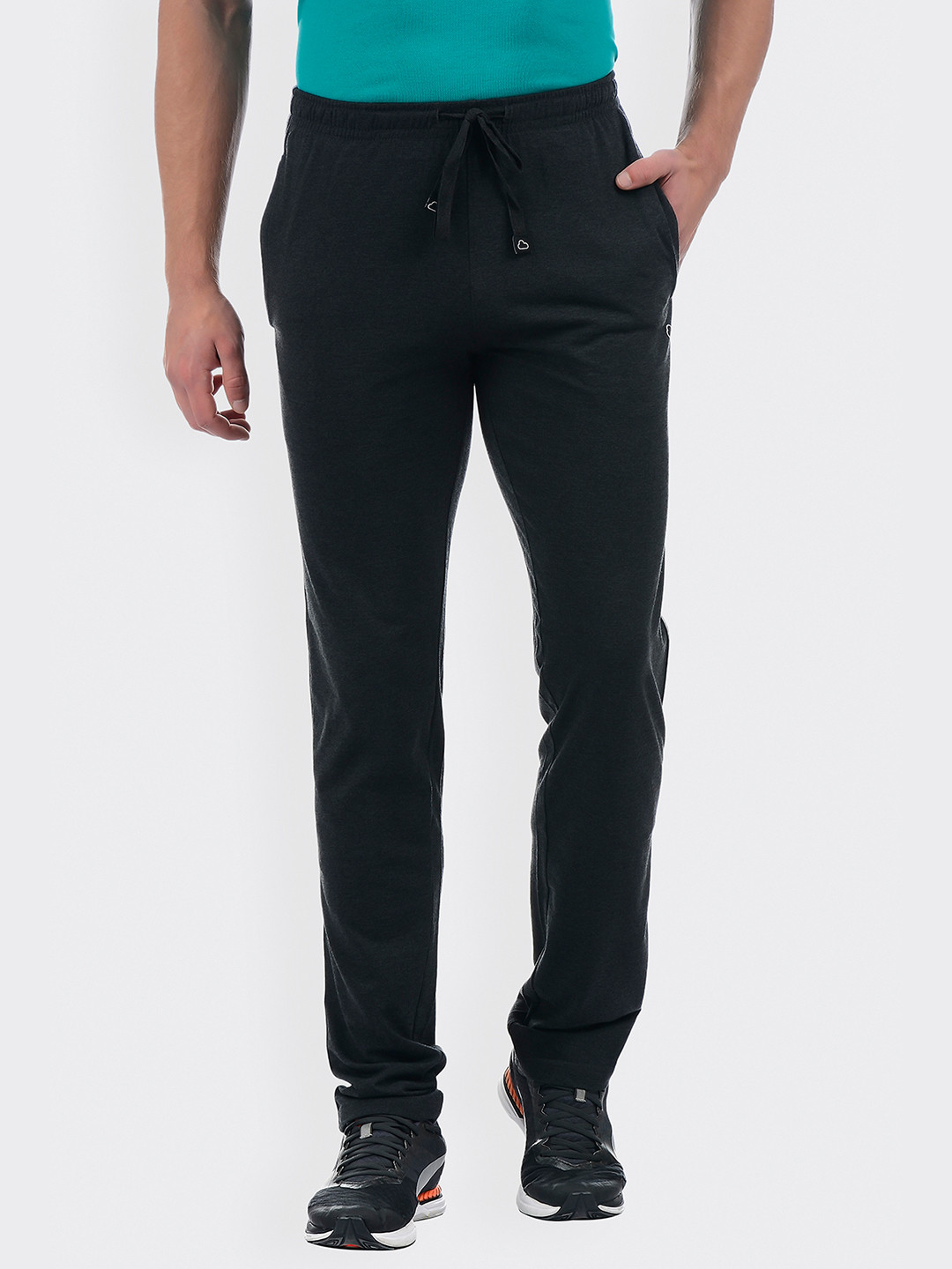 

Sweet Dreams Men Charcoal-Black Solid Track Pant