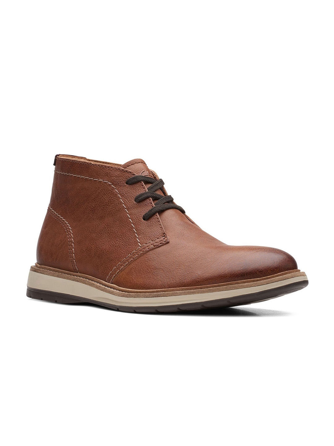 

Clarks Men Brown Solid Regular Boots