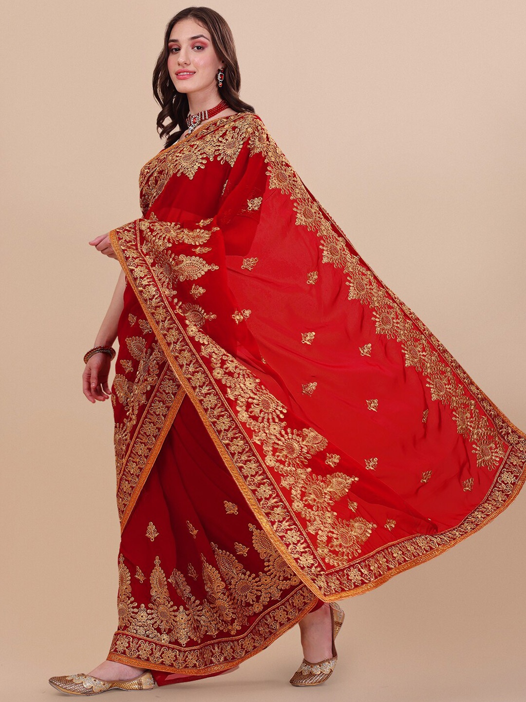 

Vaidehi Fashion Red & Gold-Toned Floral Embroidered Pure Georgette Saree